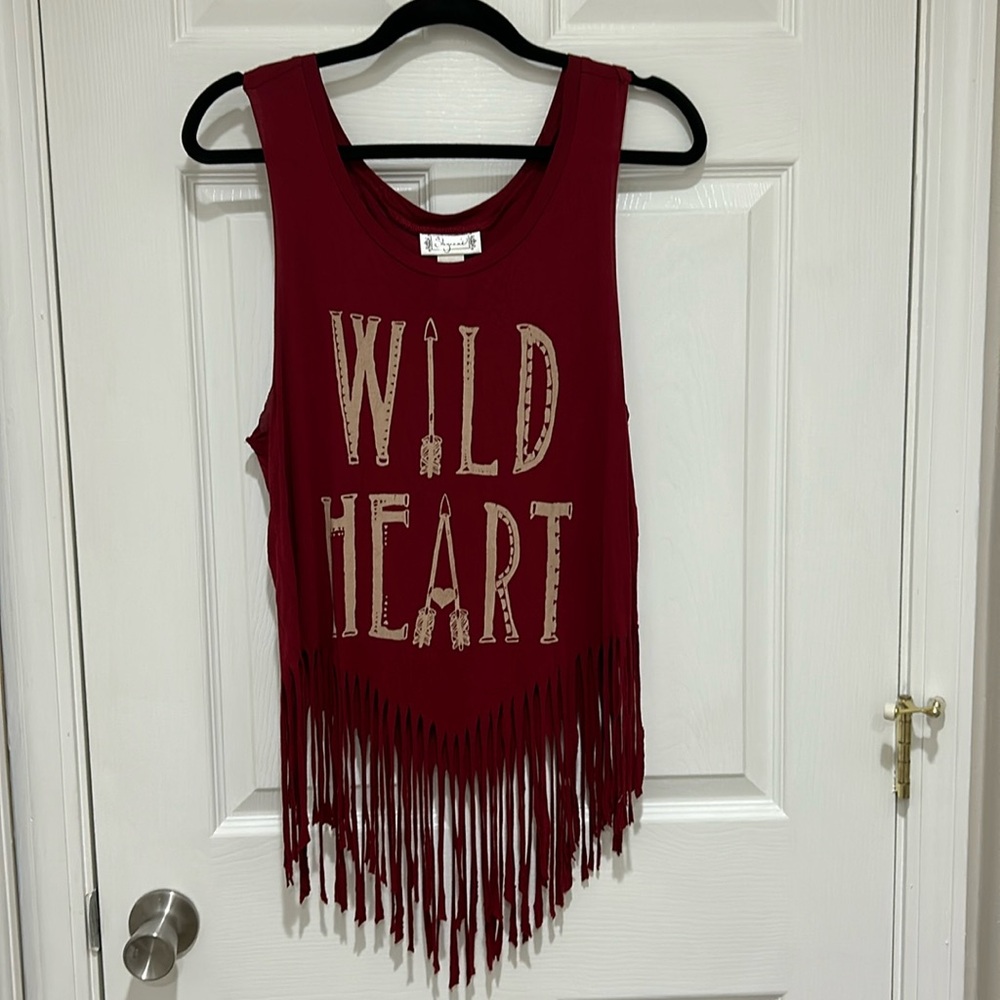 Shyanne women’s size large tank with fringes